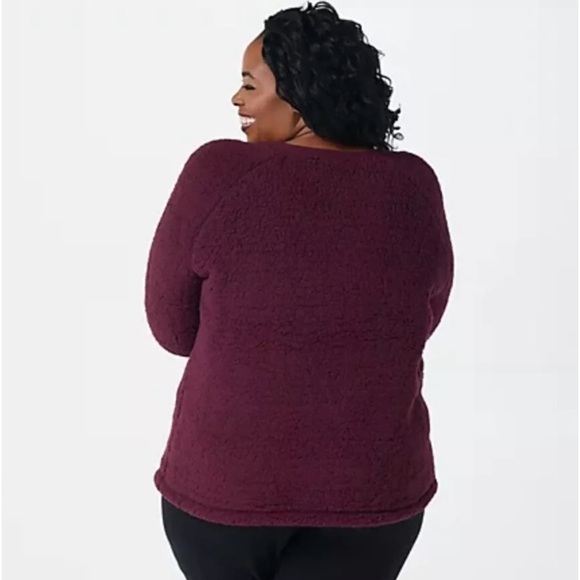 Cuddl Duds Shaggy Sherpa
Pullover Top Burgundy Size 3X - Picture 3 of 12